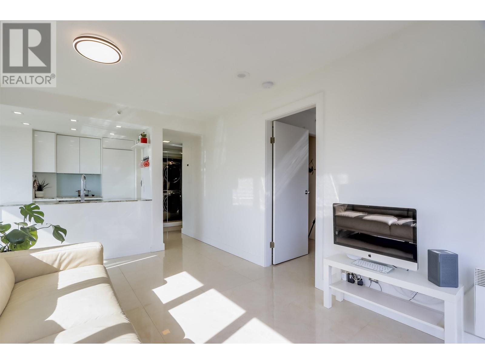 1907 1188 Howe Street, Vancouver, British Columbia  V6Z 2S8 - Photo 11 - R2996401