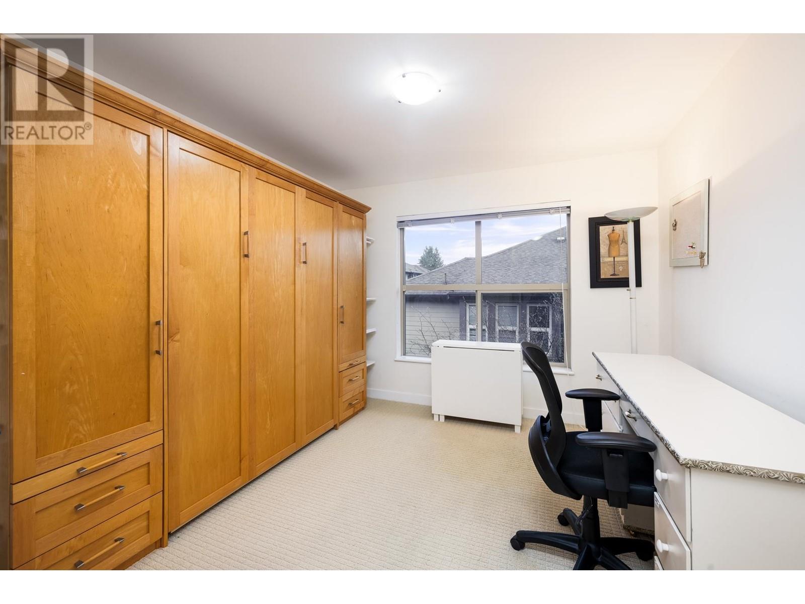 305 1468 St. Andrews Avenue, North Vancouver, British Columbia  V7L 0A8 - Photo 11 - R2996407