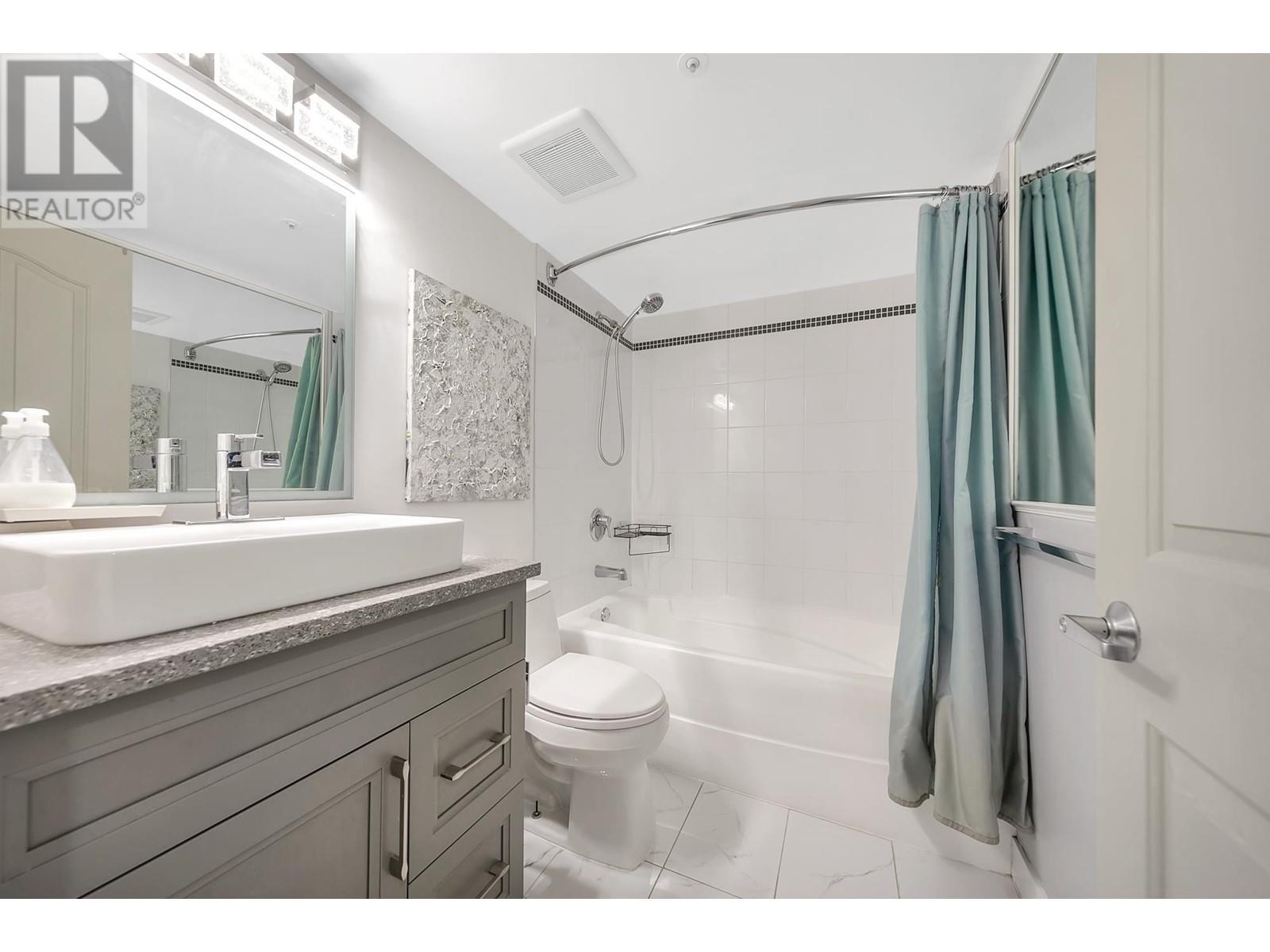 3201 183 Keefer Place, Vancouver, British Columbia  V6B 6B9 - Photo 13 - R2996414