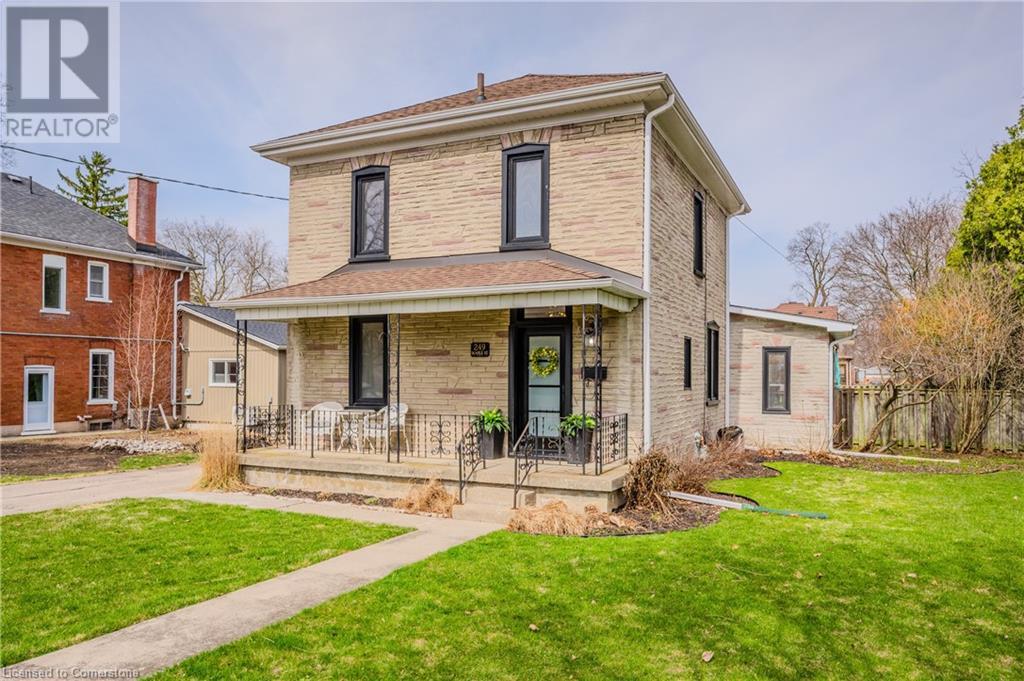 Property at 249 MAPLE Street image 3
