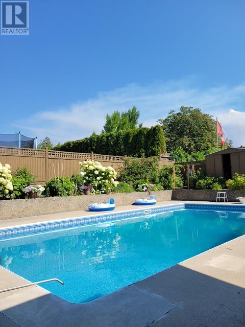 902 Barrington Avenue, Penticton, British Columbia