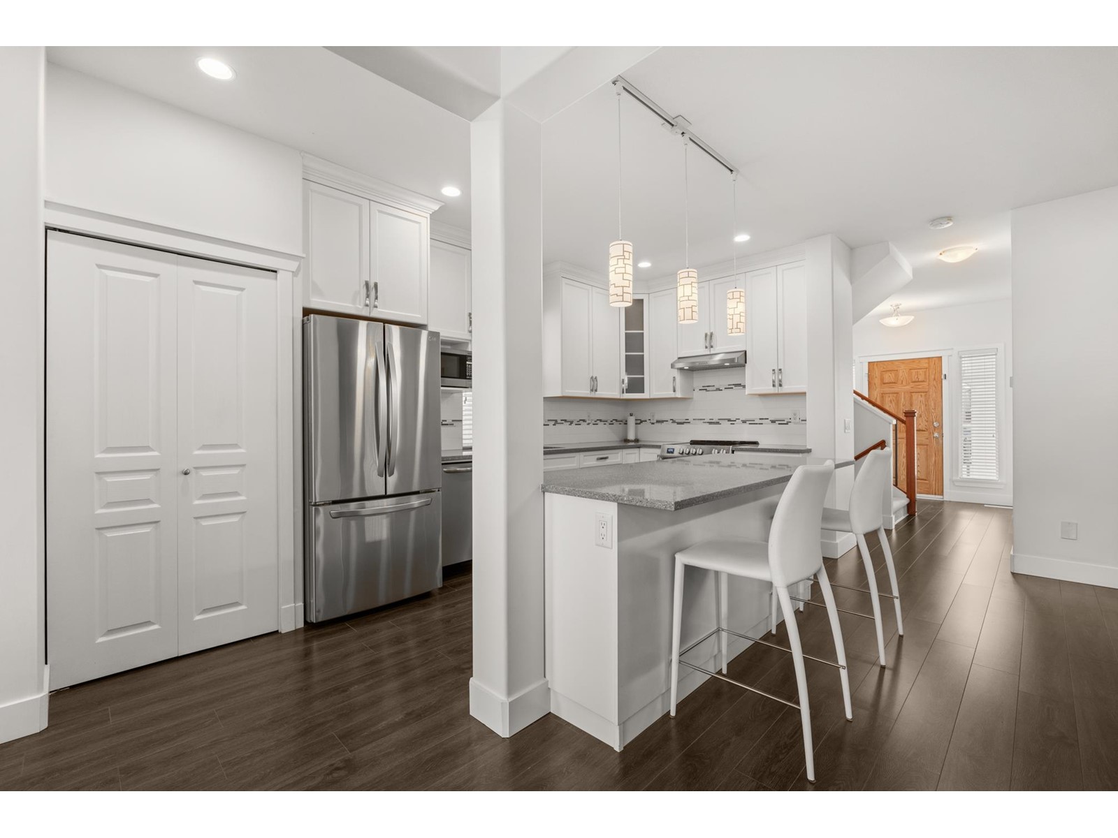 5908 148 Street, Surrey, British Columbia  V3S 3B8 - Photo 5 - R2995084