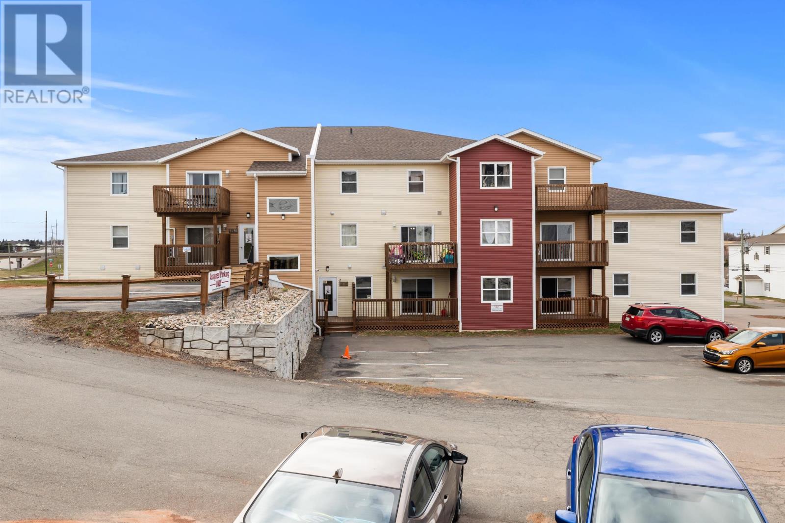 Property at 8 2 Elena Court image 2