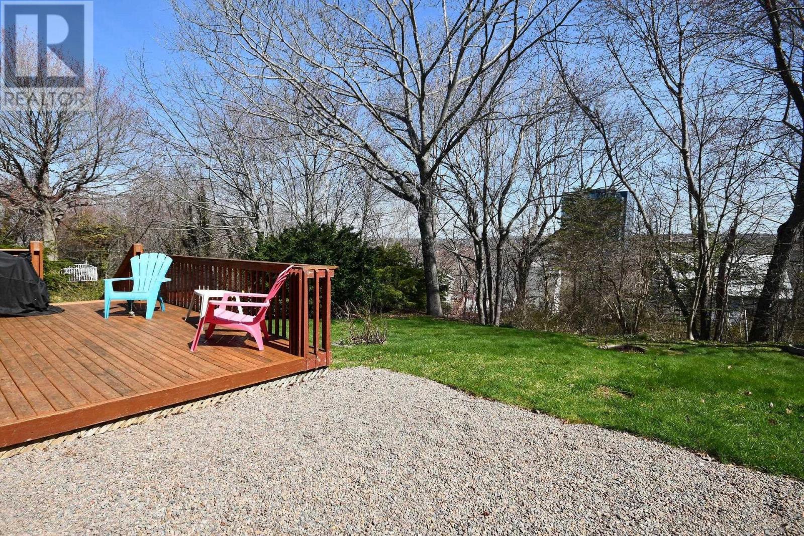 21 Cranston Avenue, Dartmouth, Nova Scotia  B2Y 3G1 - Photo 30 - 202509311