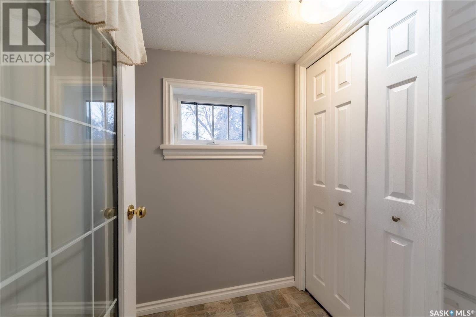 1115 Henleaze Avenue, Moose Jaw, Saskatchewan  S6H 3V8 - Photo 18 - SK004150