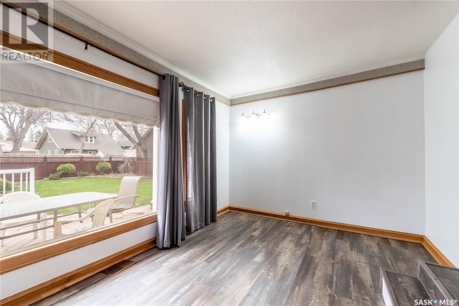 1115 Henleaze Avenue, Moose Jaw, Saskatchewan  S6H 3V8 - Photo 31 - SK004150