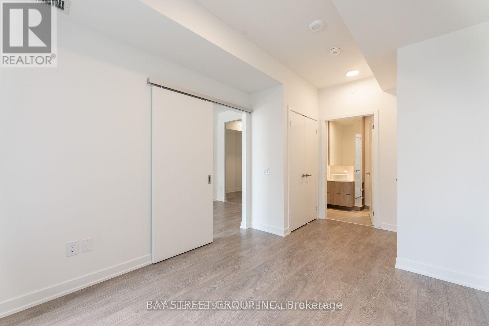 515 - 28 Ann Street, Mississauga, Ontario  M3C 0H5 - Photo 13 - W12113563