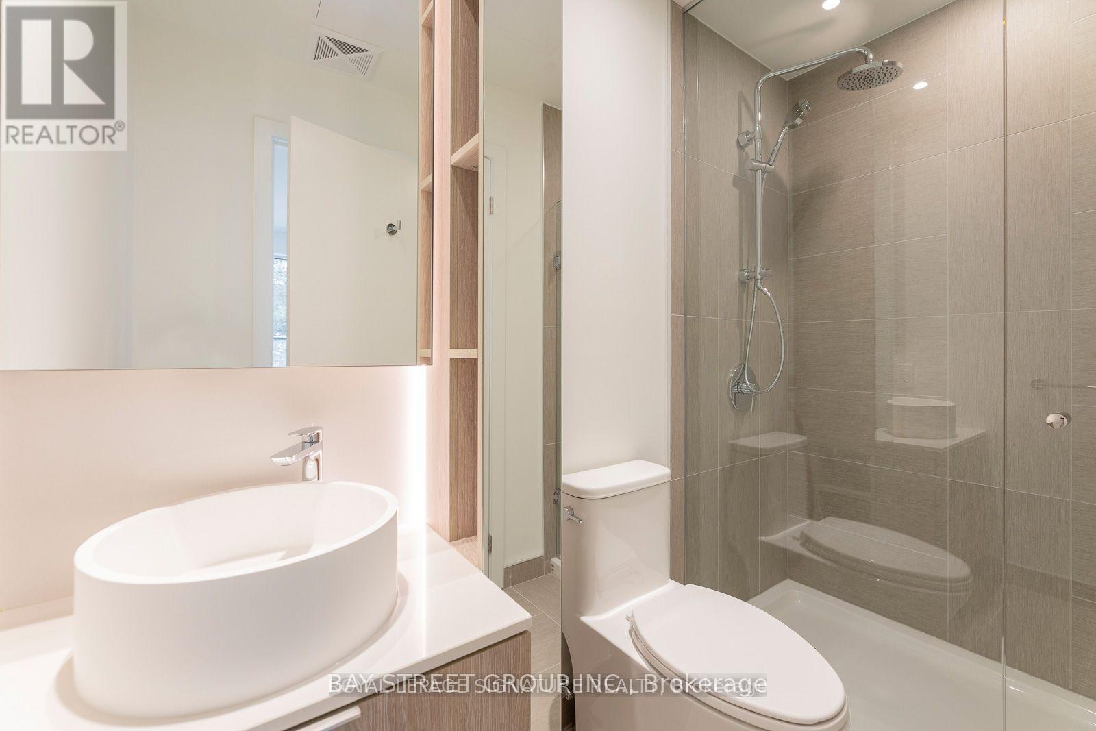 515 - 28 Ann Street, Mississauga, Ontario  M3C 0H5 - Photo 14 - W12113563