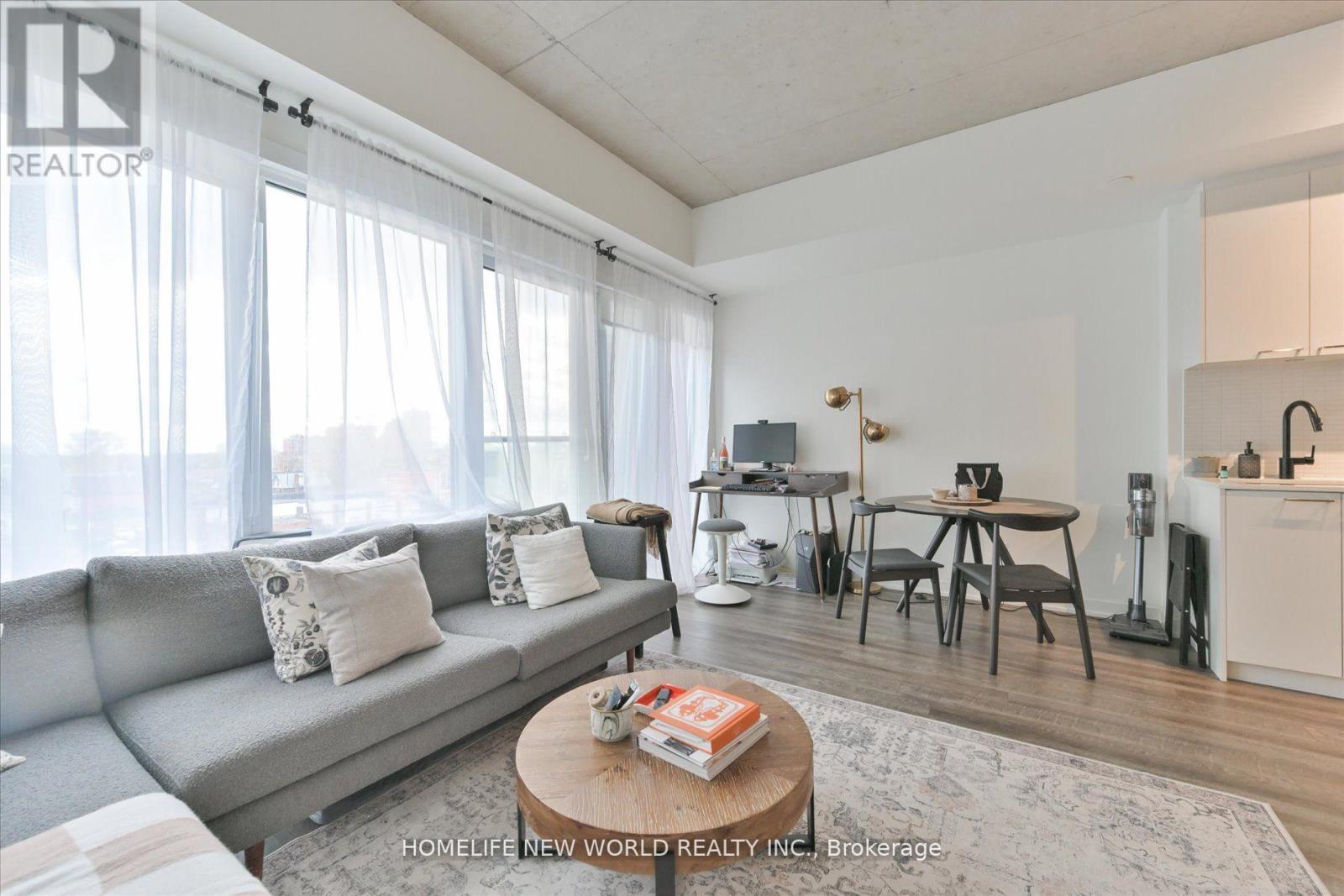 514 - 1808 St Clair Avenue W, Toronto (Weston-Pellam Park), Ontario  M6N 0C1 - Photo 3 - W12113604