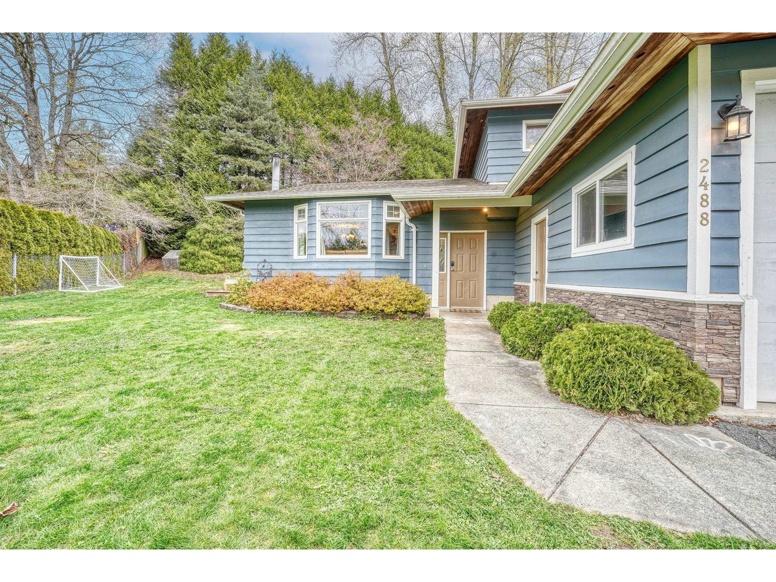 2488 Cameron Crescent, Abbotsford, British Columbia  V3G 2A9 - Photo 30 - R2983422