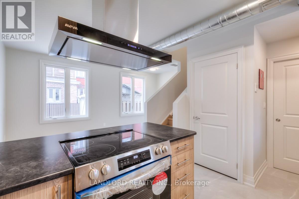 Laneway - 73 Northcote Avenue, Toronto, Ontario  M6J 3K2 - Photo 7 - C12094219