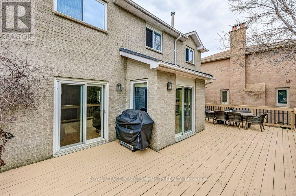 63 O'connor Crescent, Richmond Hill, Ontario  L4C 7P8 - Photo 31 - N12112345