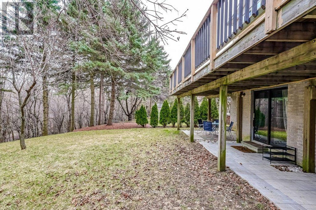 63 O'connor Crescent, Richmond Hill, Ontario  L4C 7P8 - Photo 34 - N12112345