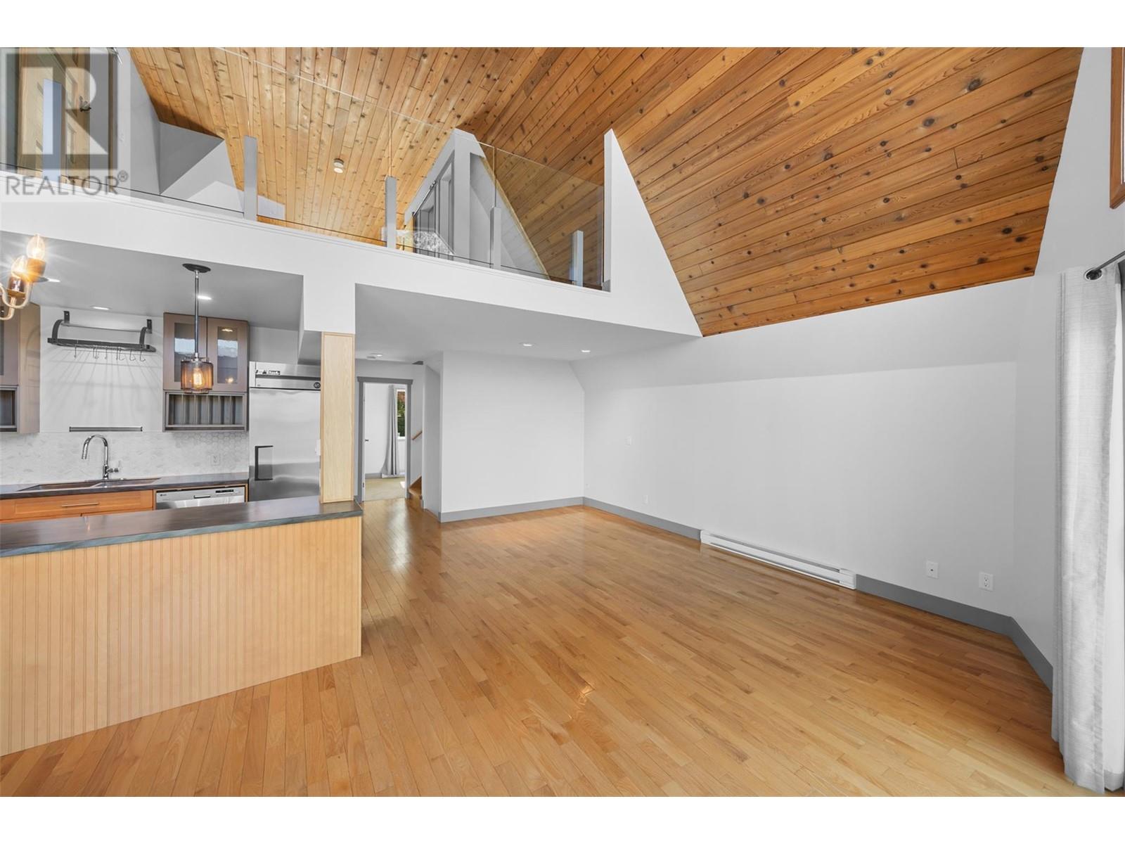 1128 Lynn Court, Kelowna, British Columbia  V1V 1H1 - Photo 12 - 10345355
