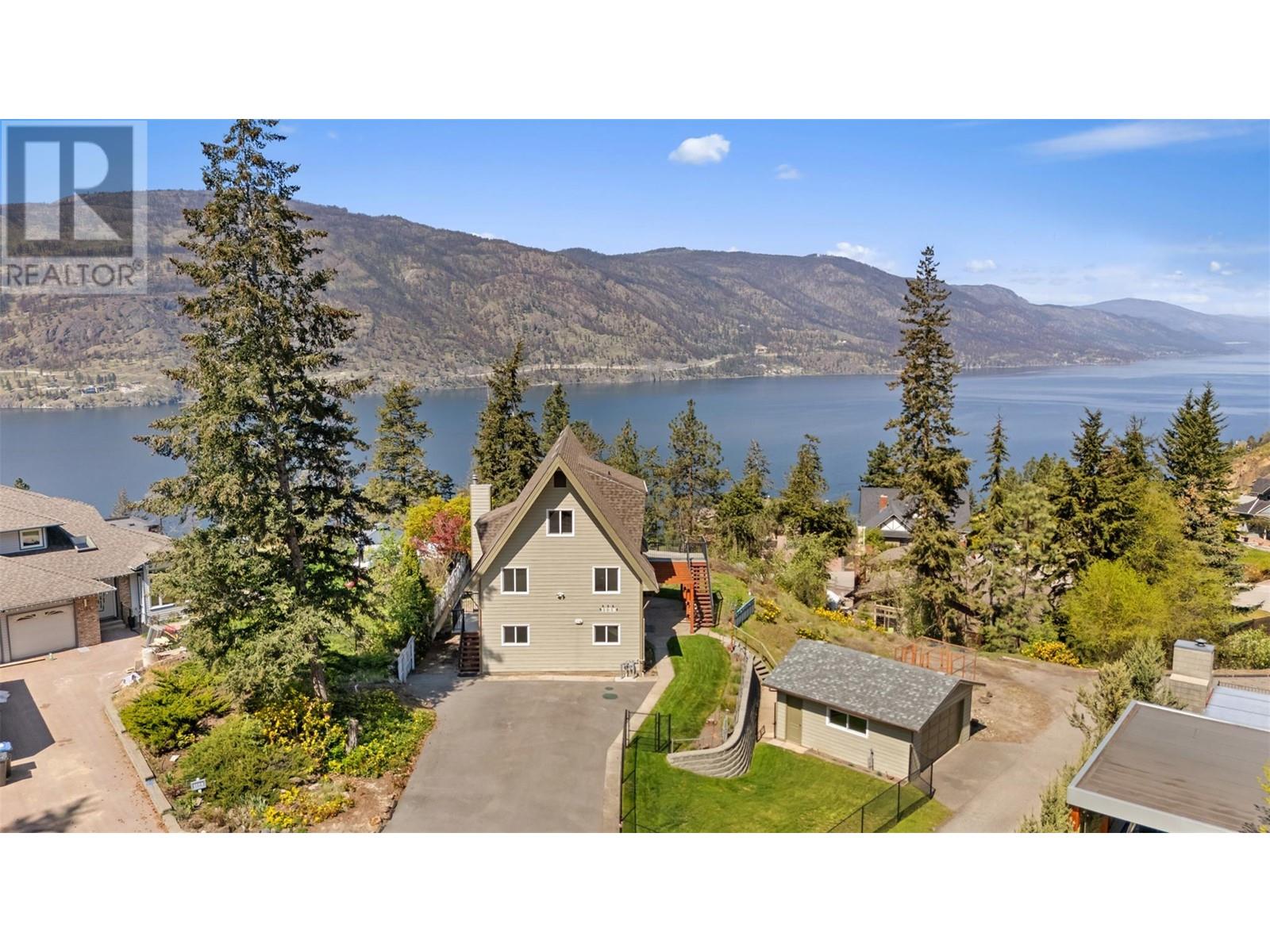 Property at 1128 Lynn Court image 3
