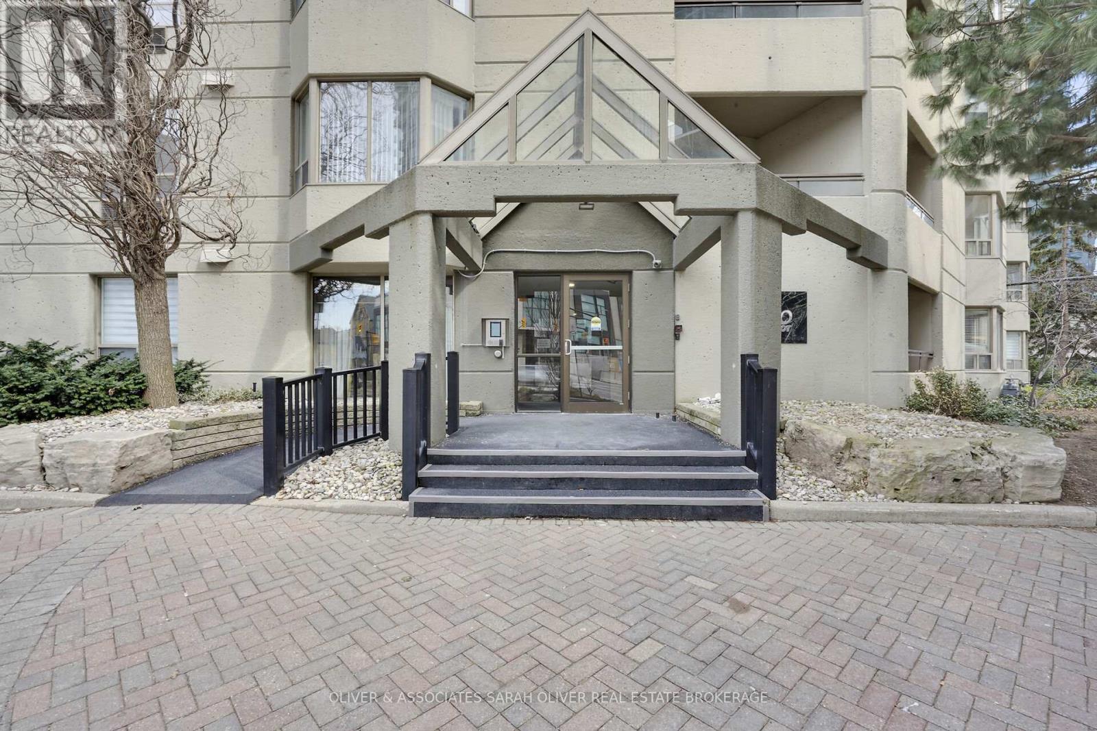 Property at 303 - 500 TALBOT STREET image 3
