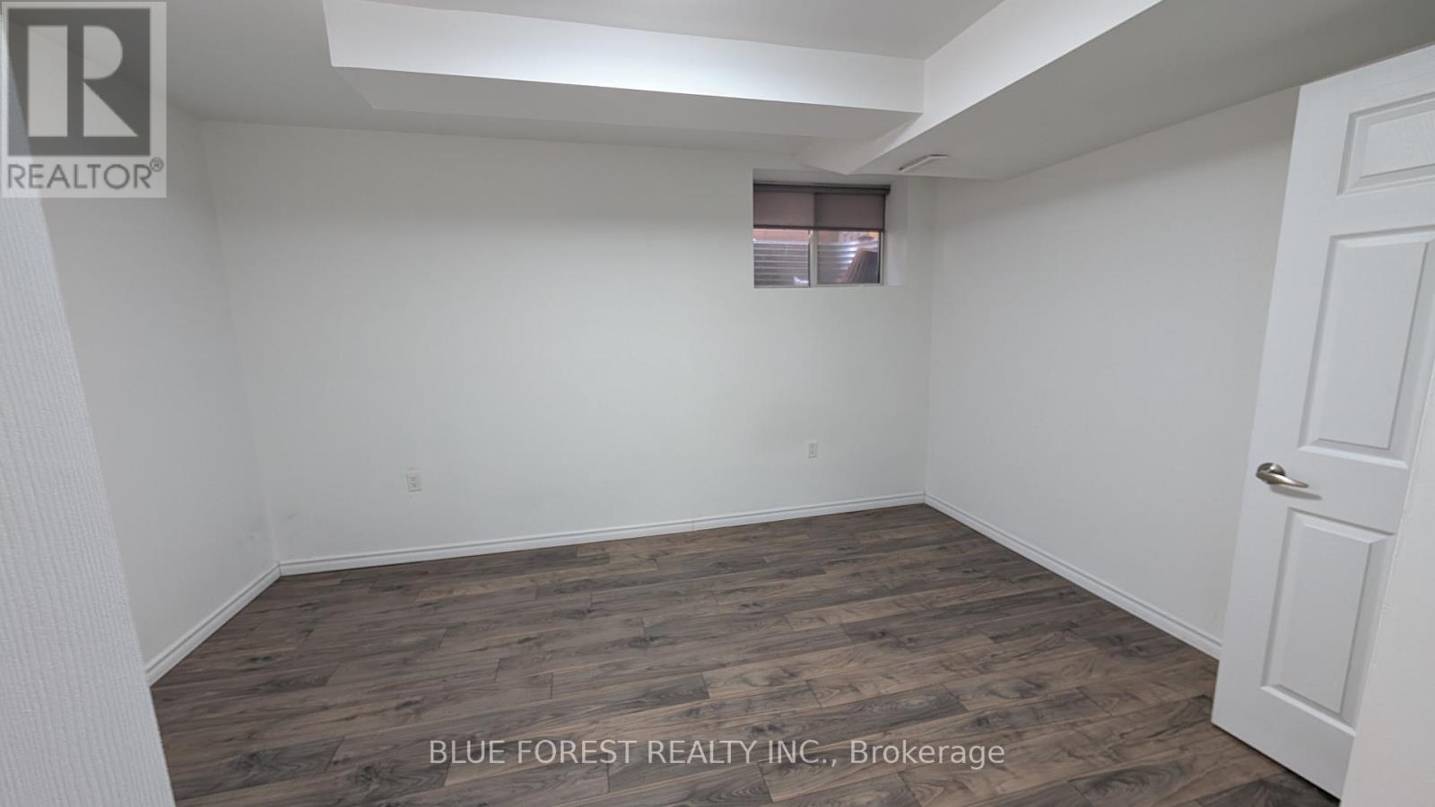 2023 Westwick Walk, London South, Ontario  N6P 0A2 - Photo 3 - X12113671