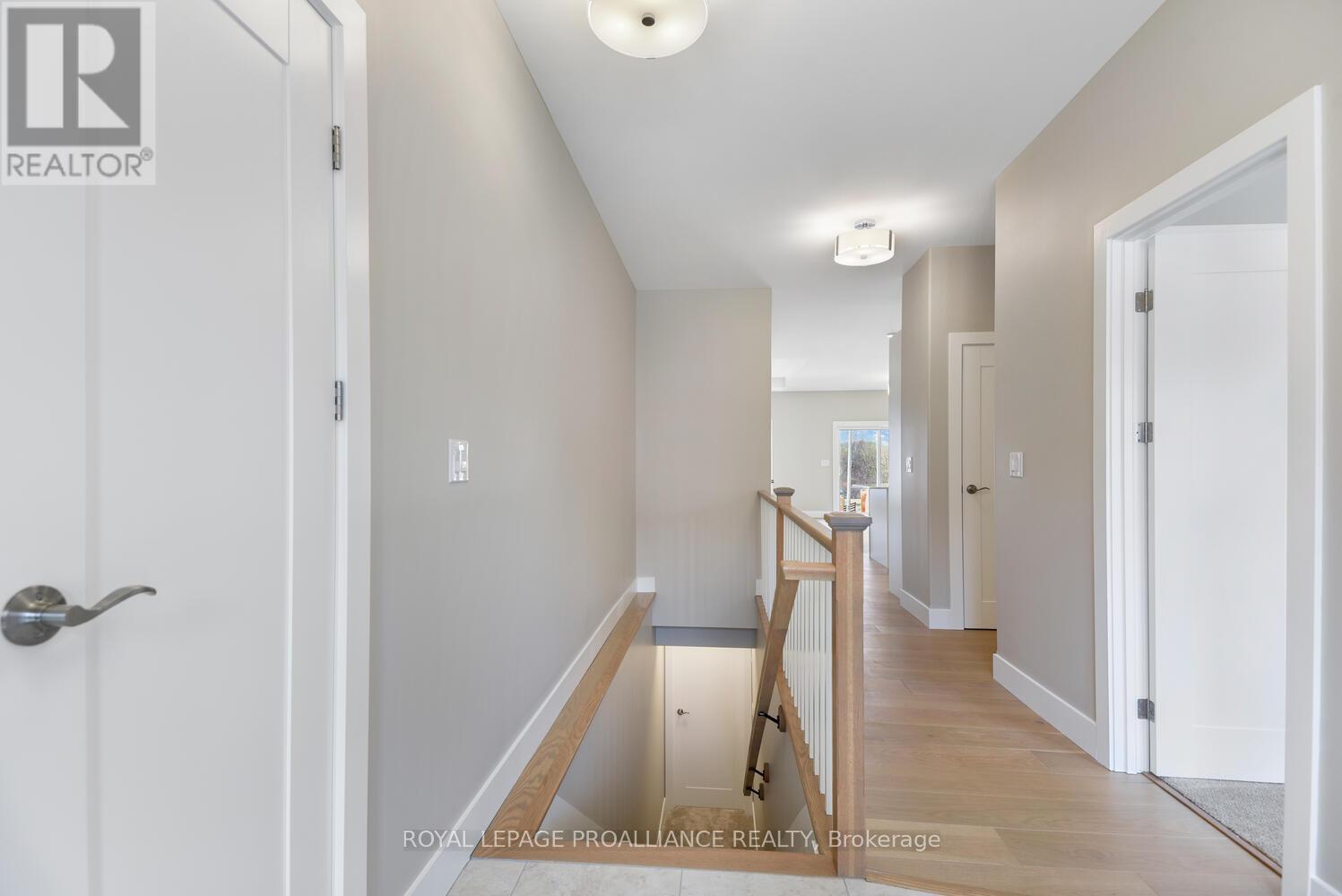 9 Ben Tekamp Terrace, Brockville, Ontario  K0E 0E8 - Photo 5 - X12110973