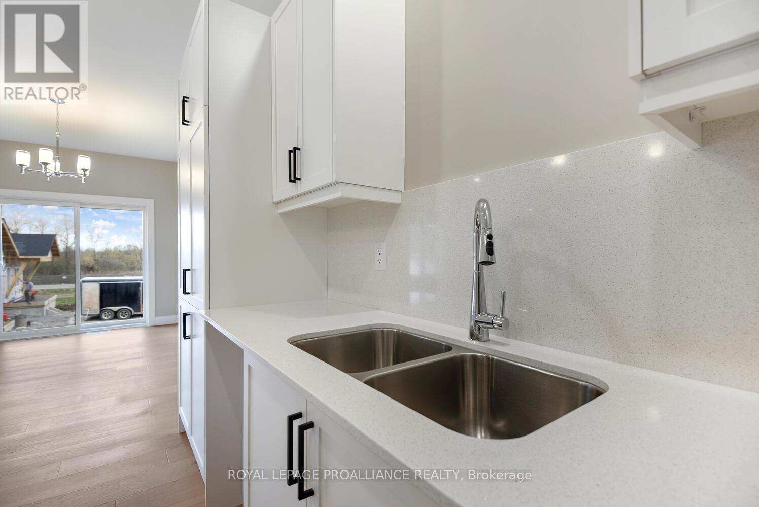 9 Ben Tekamp Terrace, Brockville, Ontario  K0E 0E8 - Photo 17 - X12110973