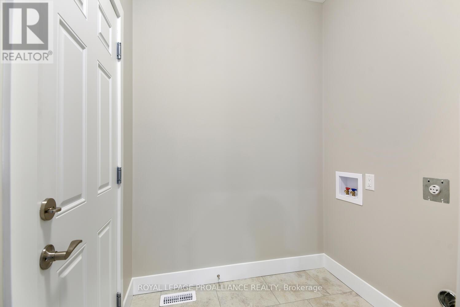 9 Ben Tekamp Terrace, Brockville, Ontario  K0E 0E8 - Photo 24 - X12110973