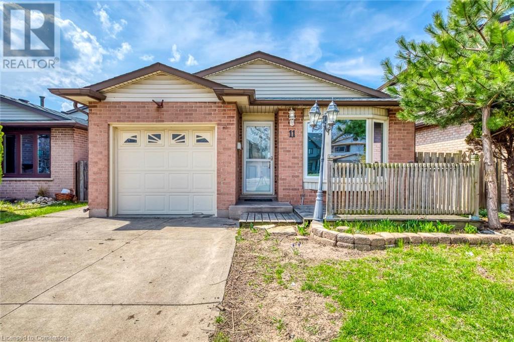 Property at 11 DRAKES Drive image 1
