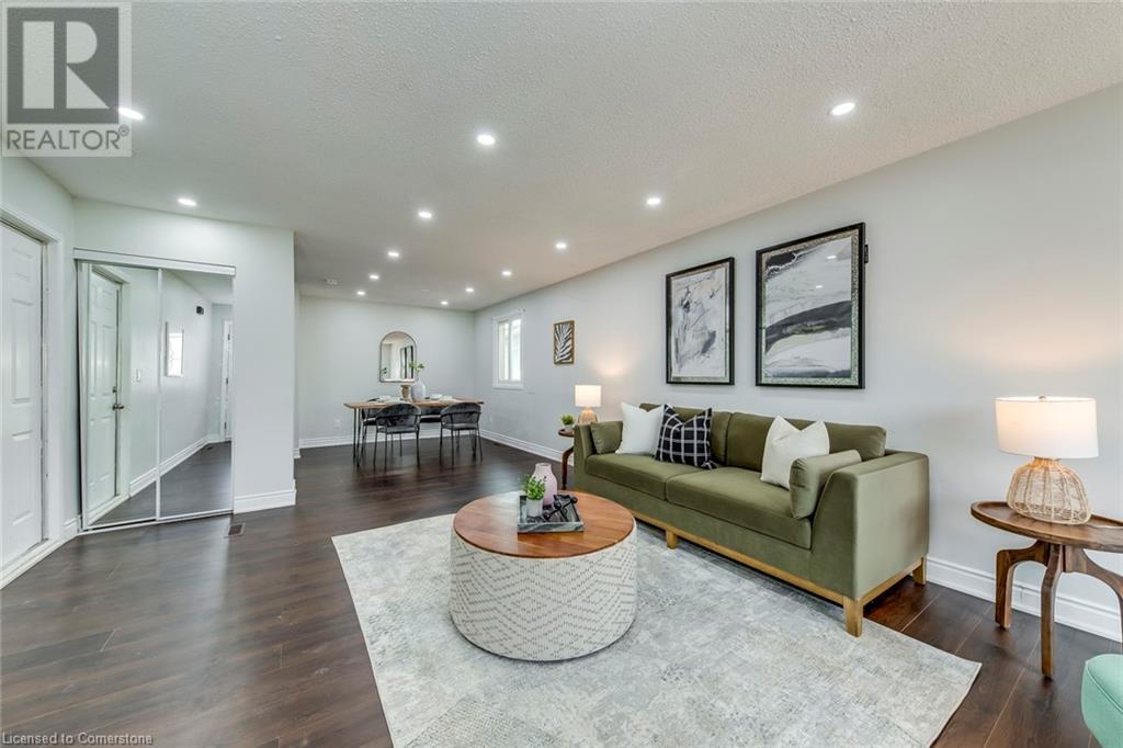 Property at 11 DRAKES Drive image 4
