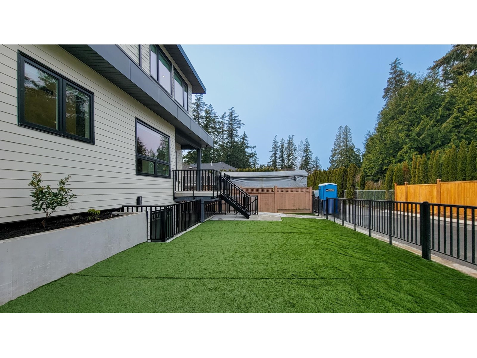 Property at 13525 16TH AVENUE image 4