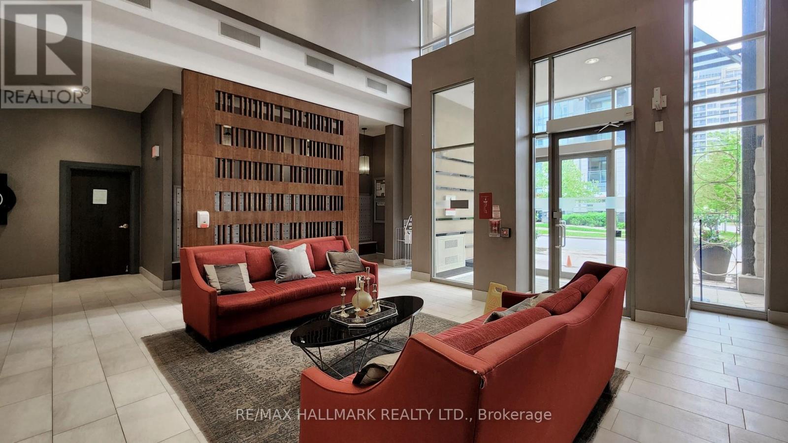 Property at 704 - 18 KENASTON GARDENS image 3
