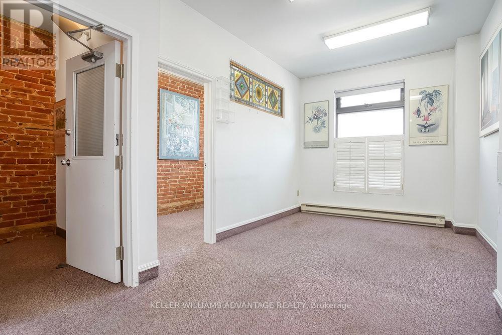 157 Gerrard Street E, Toronto, Ontario  M5A 2E4 - Photo 23 - C12113739