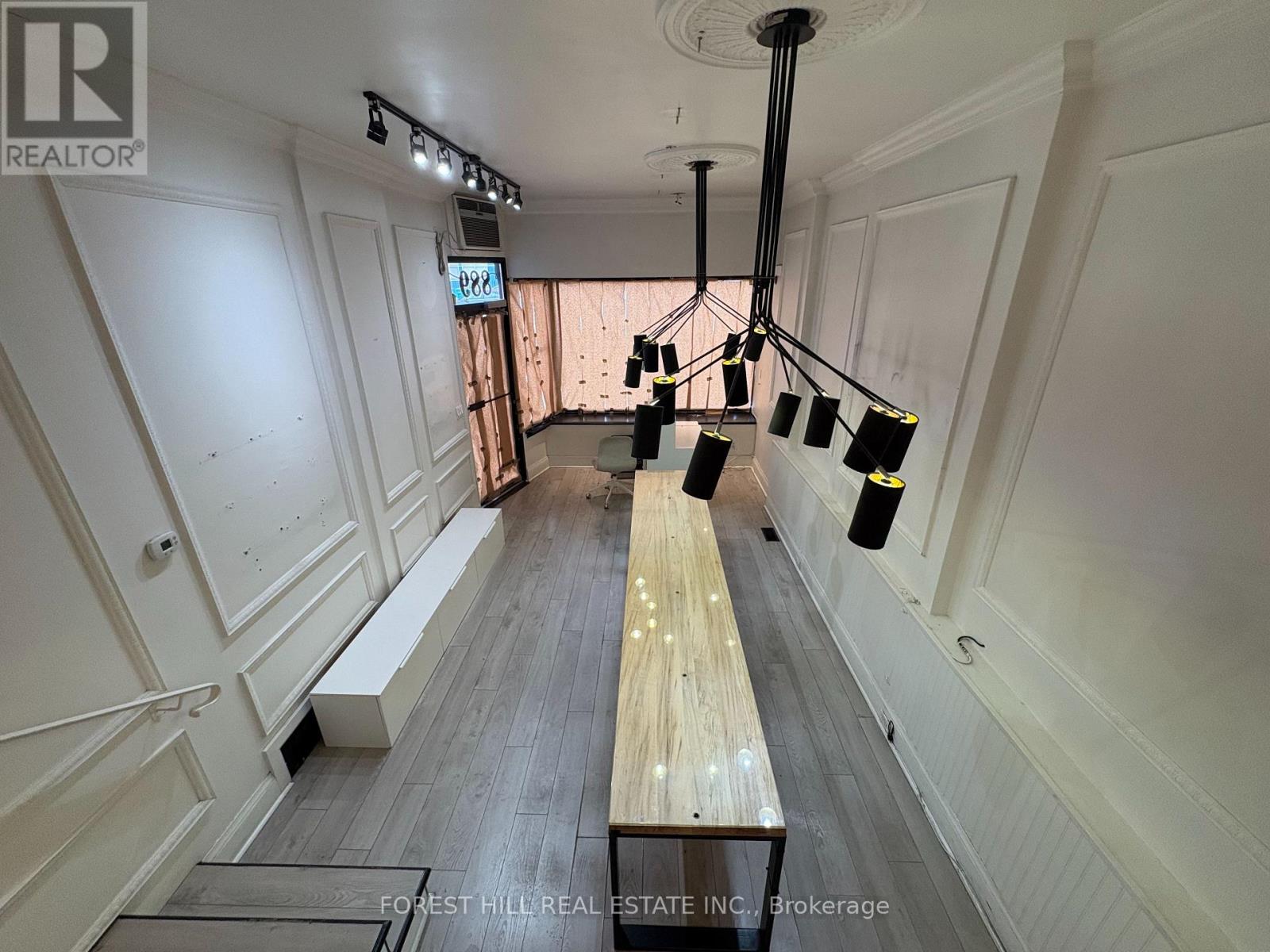889 Dundas Street W, Toronto, Ontario  M6J 1V9 - Photo 6 - C12113742