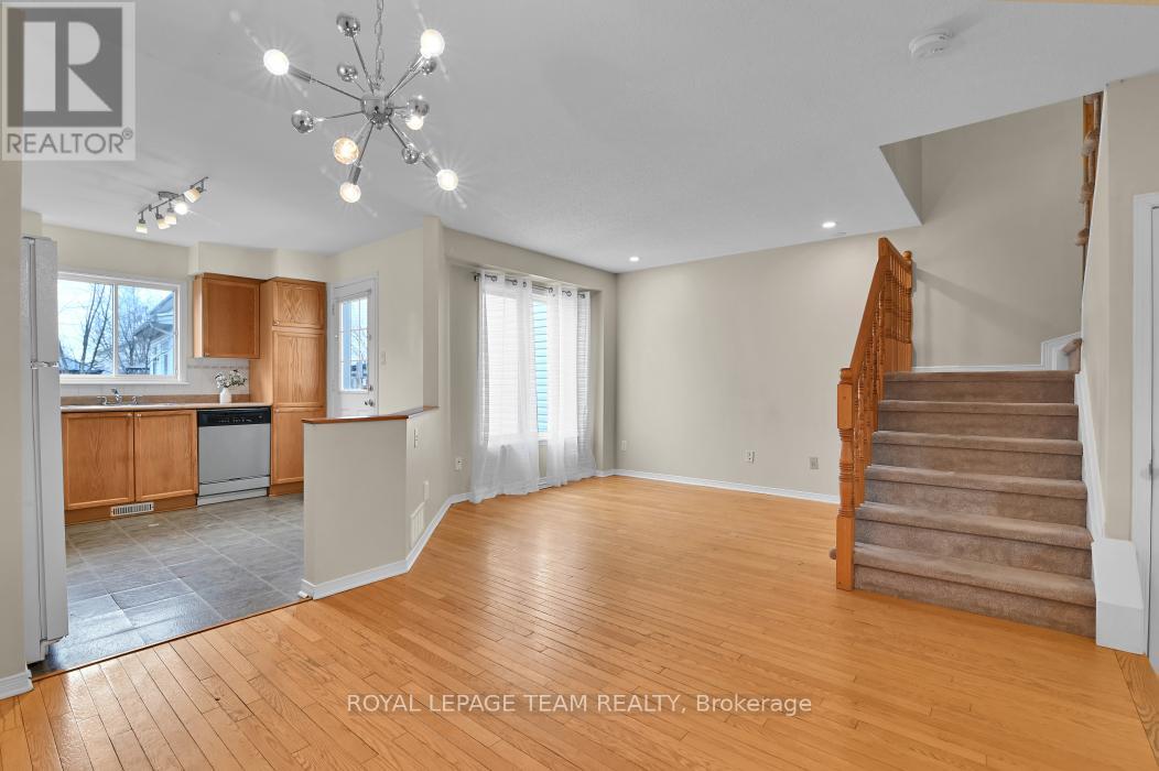 8 Calaveras Avenue, Ottawa, Ontario  K2J 4Z8 - Photo 7 - X12113706