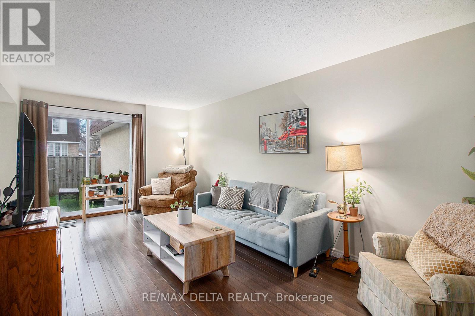 120 - 543 East Orkney Private, Ottawa, Ontario  K2C 3M7 - Photo 22 - X12113711