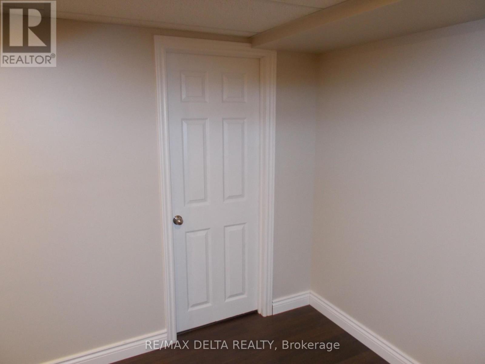 120 - 543 East Orkney Private, Ottawa, Ontario  K2C 3M7 - Photo 33 - X12113711