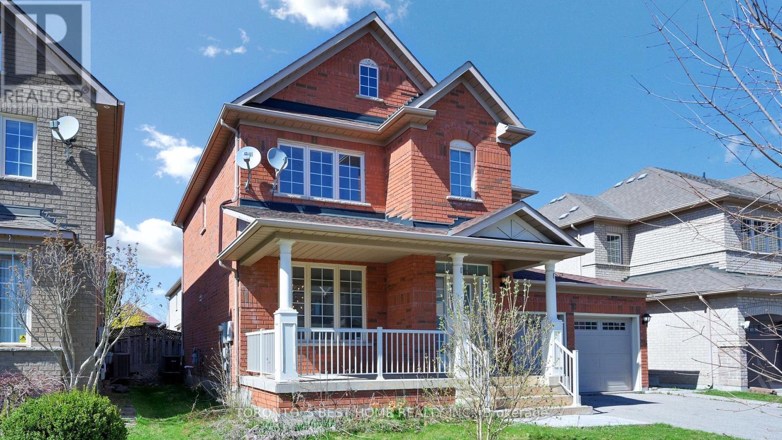 Property at 10 WALDRON CRESCENT image 4