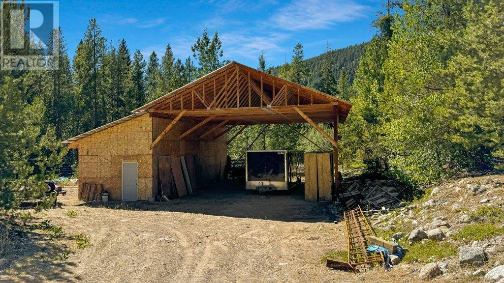 145 Jellicoe Road, Princeton, British Columbia  V0X 1W0 - Photo 39 - 10345732