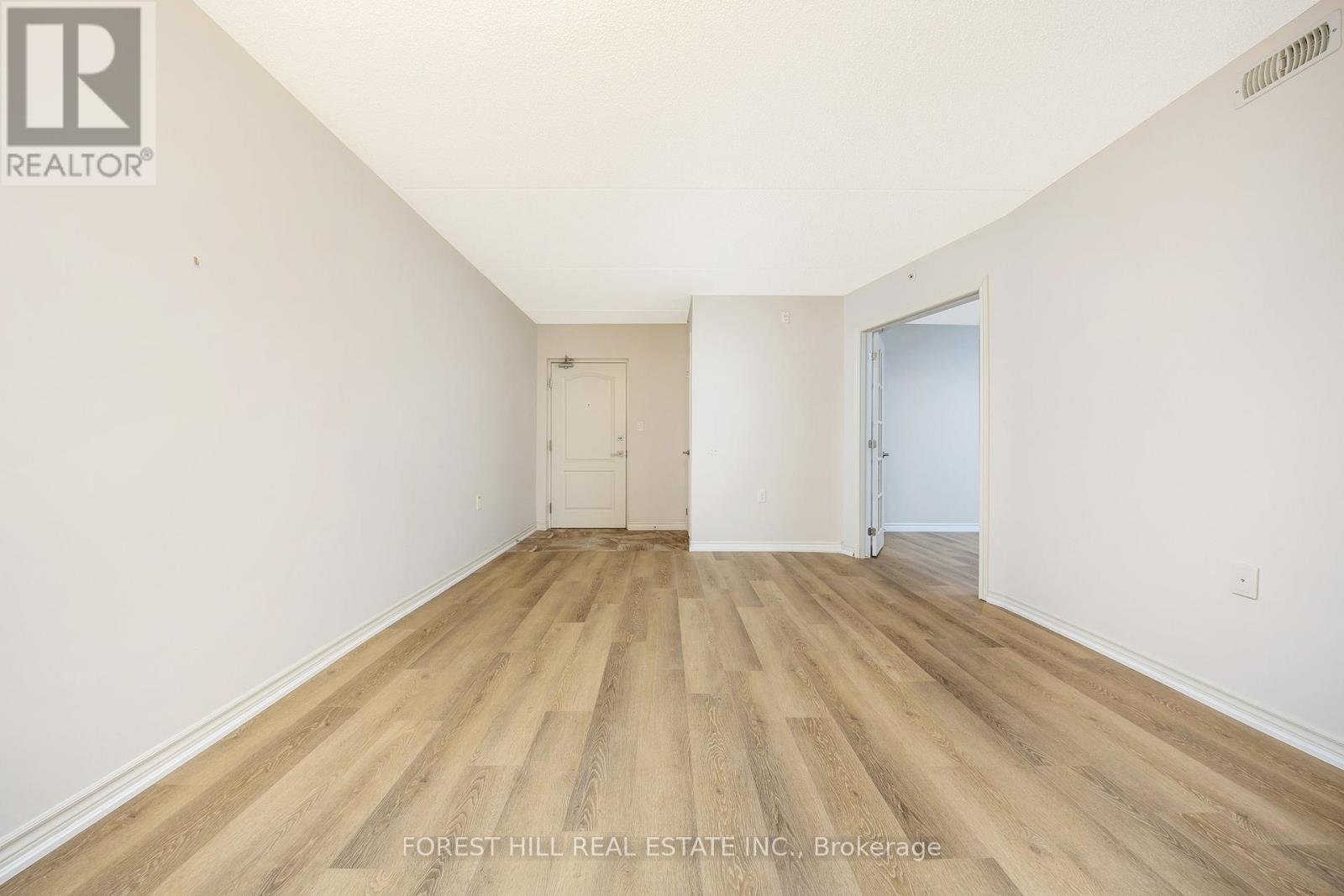 109 - 1440 Main Street E, Milton (De Dempsey), Ontario  L9T 8W3 - Photo 7 - W12113653