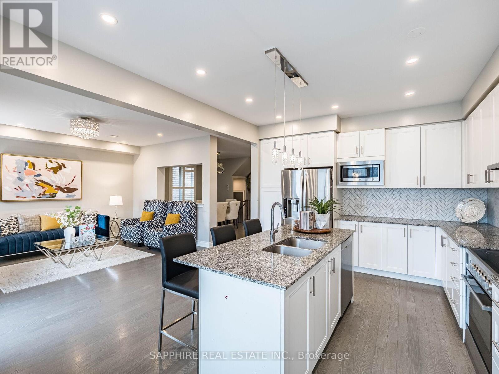 1259 Mcphedran Point, Milton, Ontario  L9E 1J5 - Photo 15 - W12113689