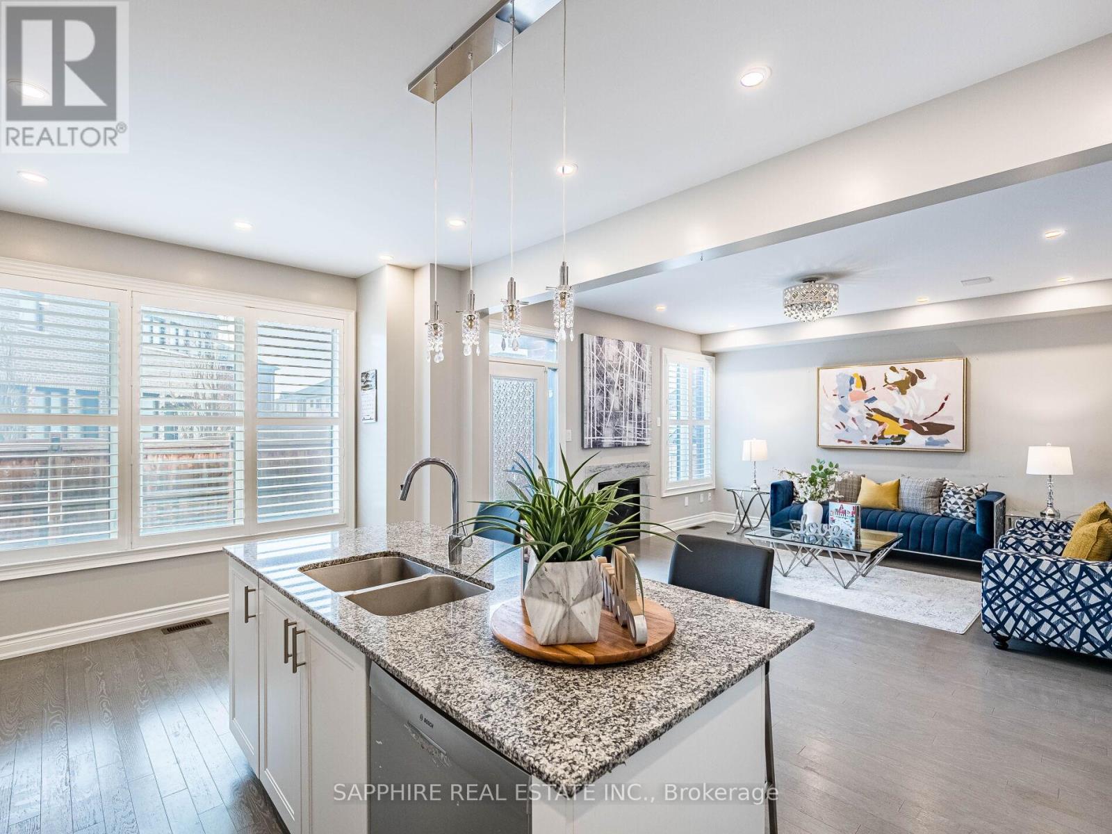 1259 Mcphedran Point, Milton, Ontario  L9E 1J5 - Photo 16 - W12113689