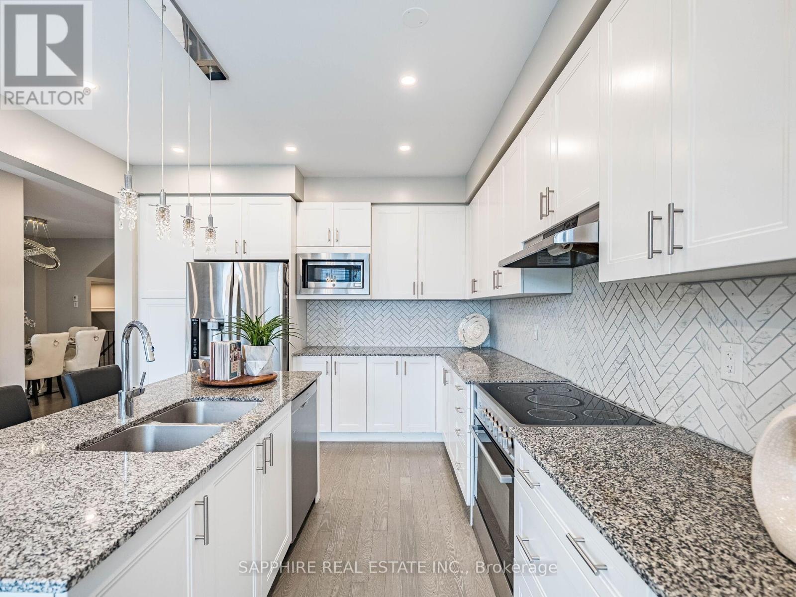 1259 Mcphedran Point, Milton, Ontario  L9E 1J5 - Photo 17 - W12113689