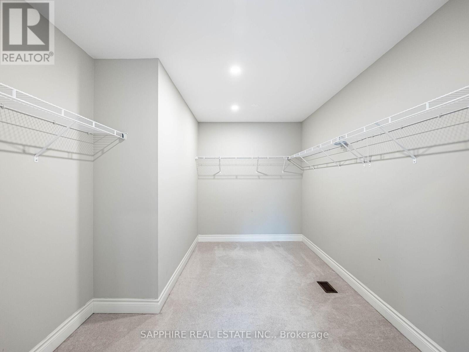 1259 Mcphedran Point, Milton, Ontario  L9E 1J5 - Photo 29 - W12113689