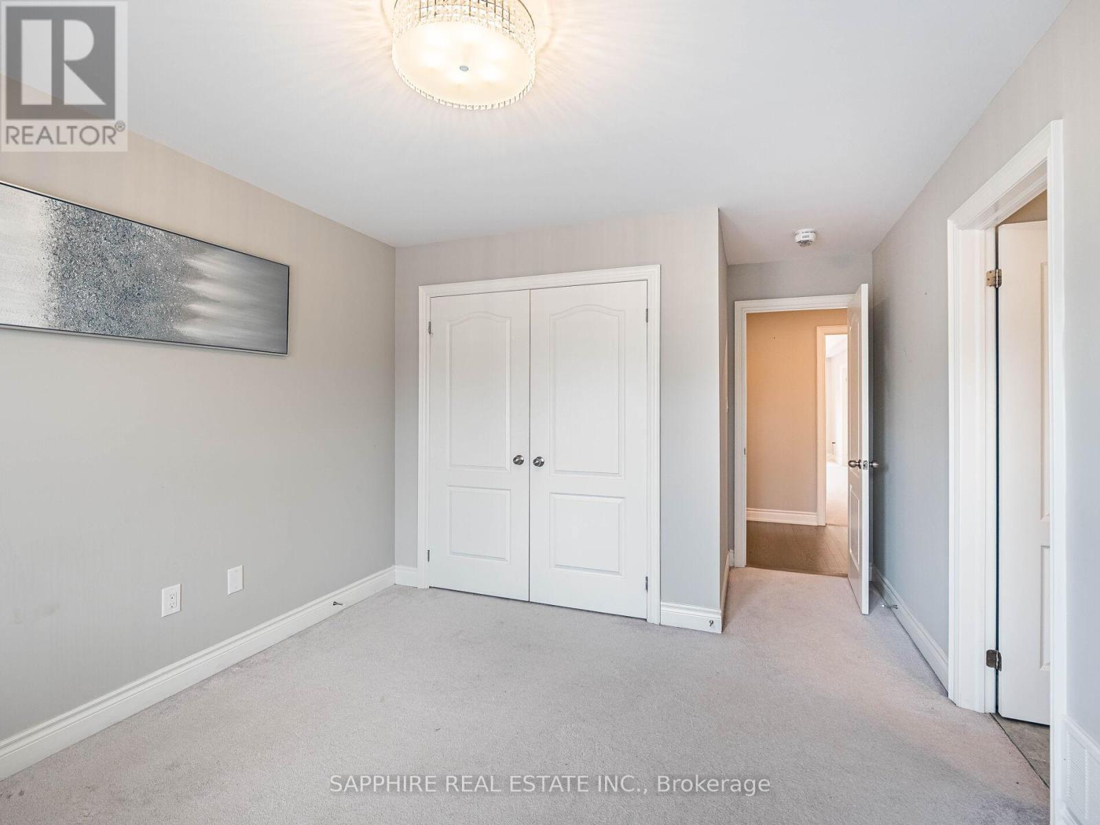1259 Mcphedran Point, Milton, Ontario  L9E 1J5 - Photo 32 - W12113689