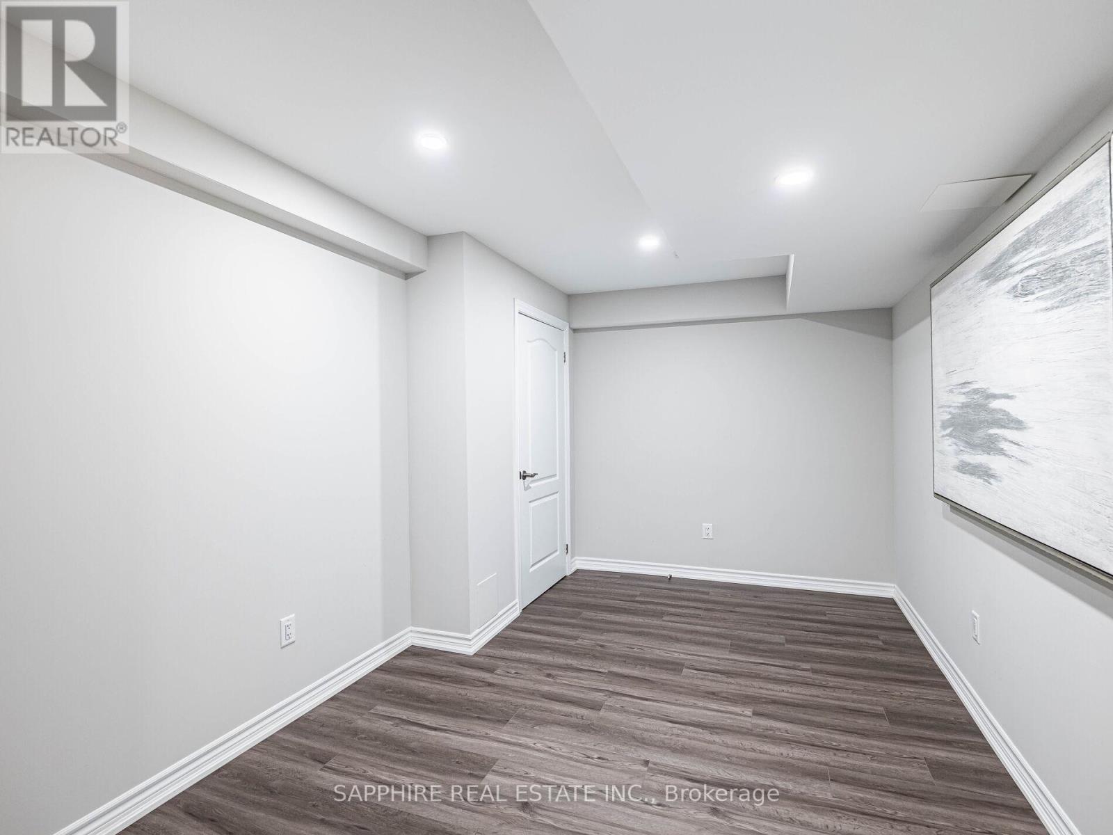 1259 Mcphedran Point, Milton, Ontario  L9E 1J5 - Photo 43 - W12113689