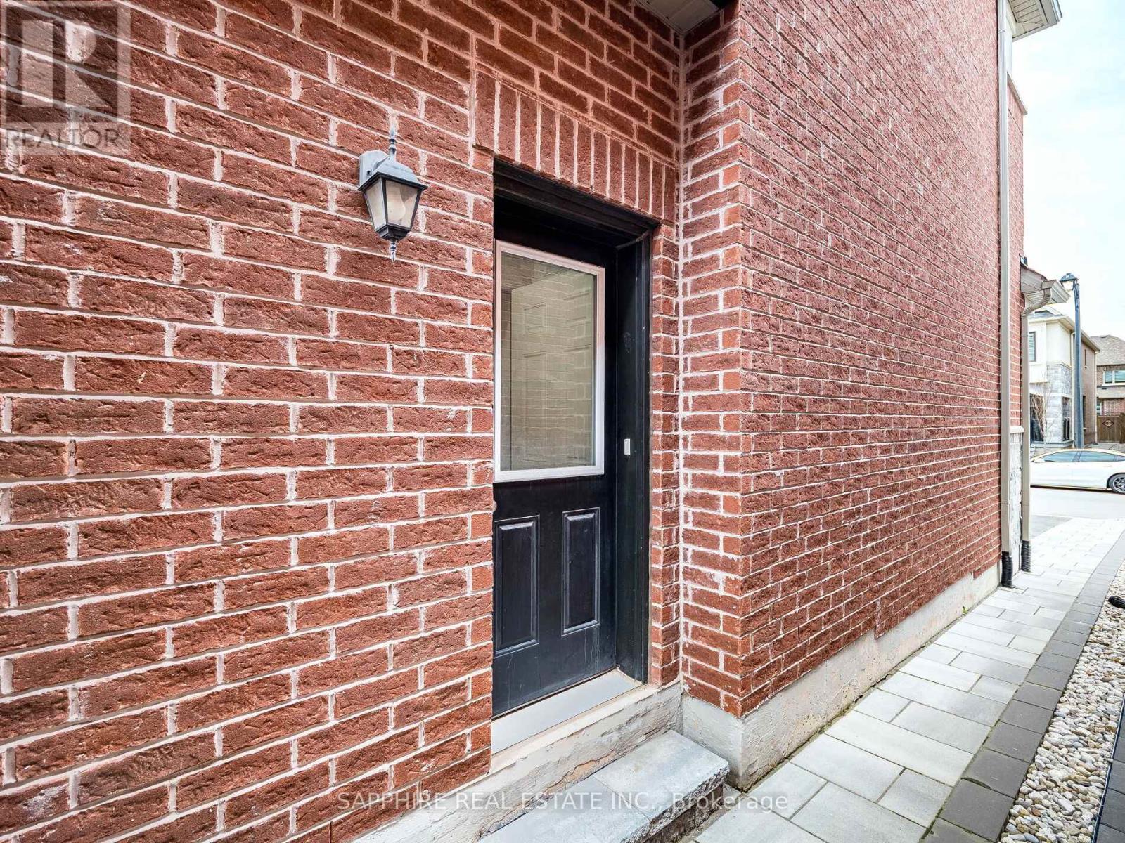 1259 Mcphedran Point, Milton, Ontario  L9E 1J5 - Photo 48 - W12113689