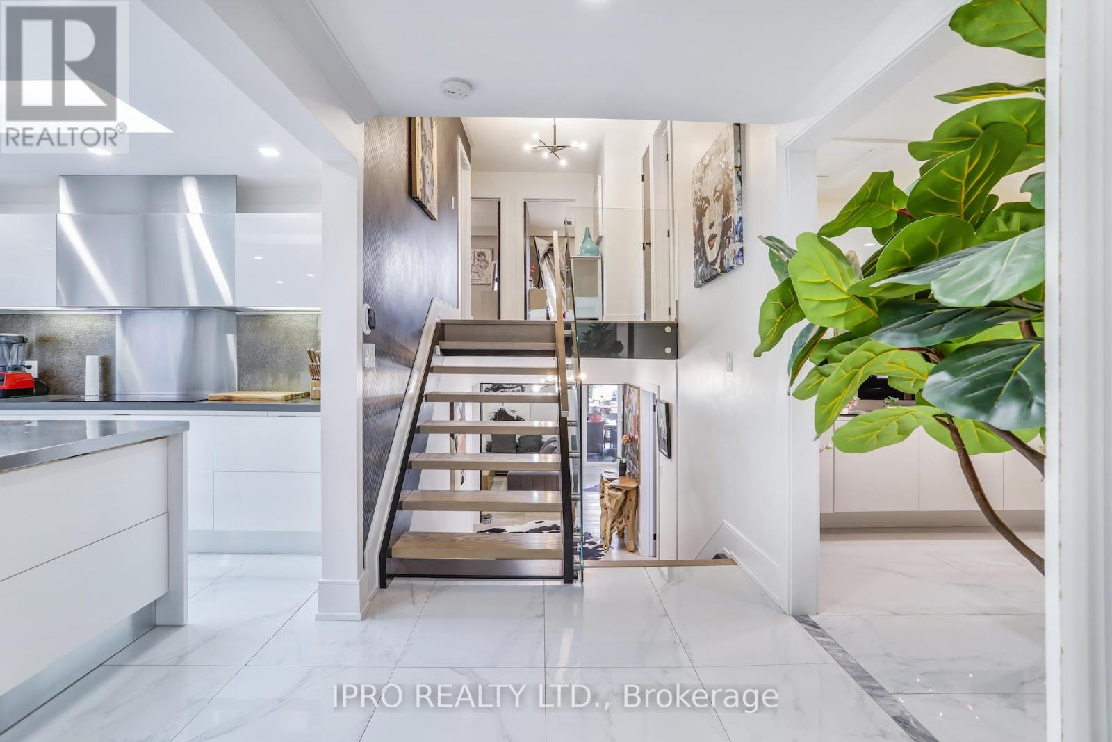 3484 Riverspray Crescent, Mississauga, Ontario  L4Y 3M7 - Photo 17 - W12113694
