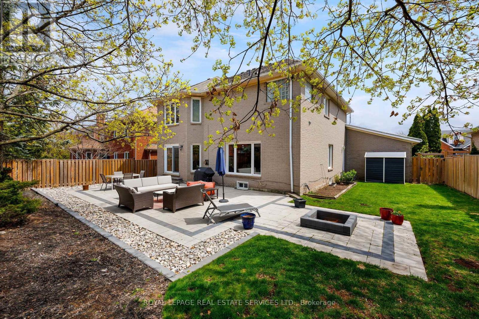 1061 Summit Ridge Drive, Oakville, Ontario  L6M 3K9 - Photo 50 - W12113730