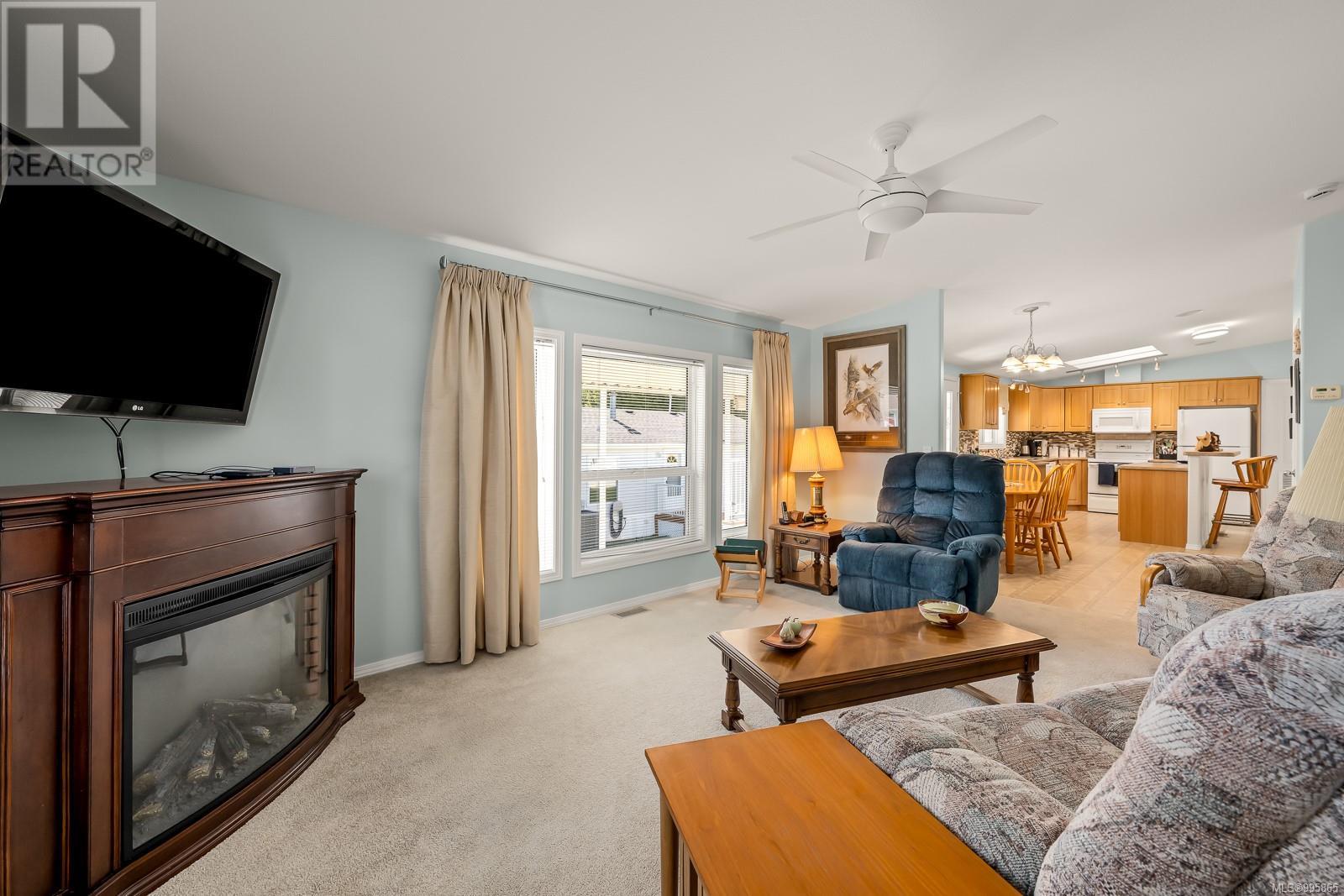97 4714 Muir Rd, Courtenay, British Columbia  V9N 8Z6 - Photo 19 - 995865