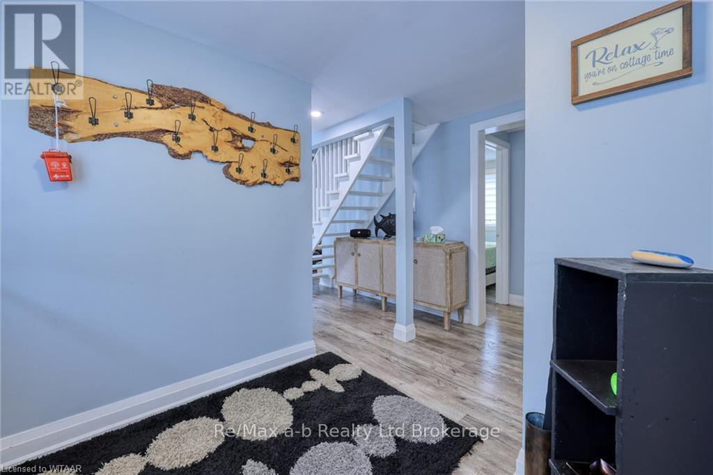 74 Erie Boulevard, Norfolk, Ontario  N0E 1M0 - Photo 3 - X10745189