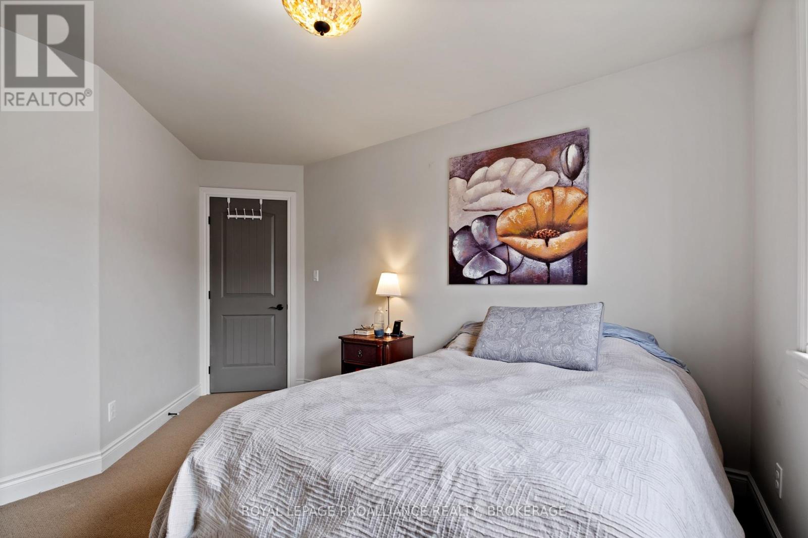 94 Windermere Boulevard, Loyalist, Ontario  K0H 1G0 - Photo 36 - X12113755
