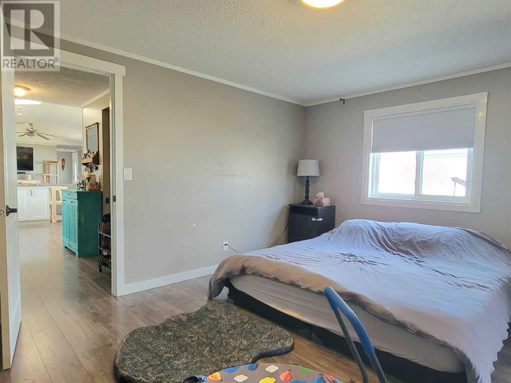 9722, 108 Avenue Avenue, Clairmont, Alberta  T0H 0W4 - Photo 11 - A2215435