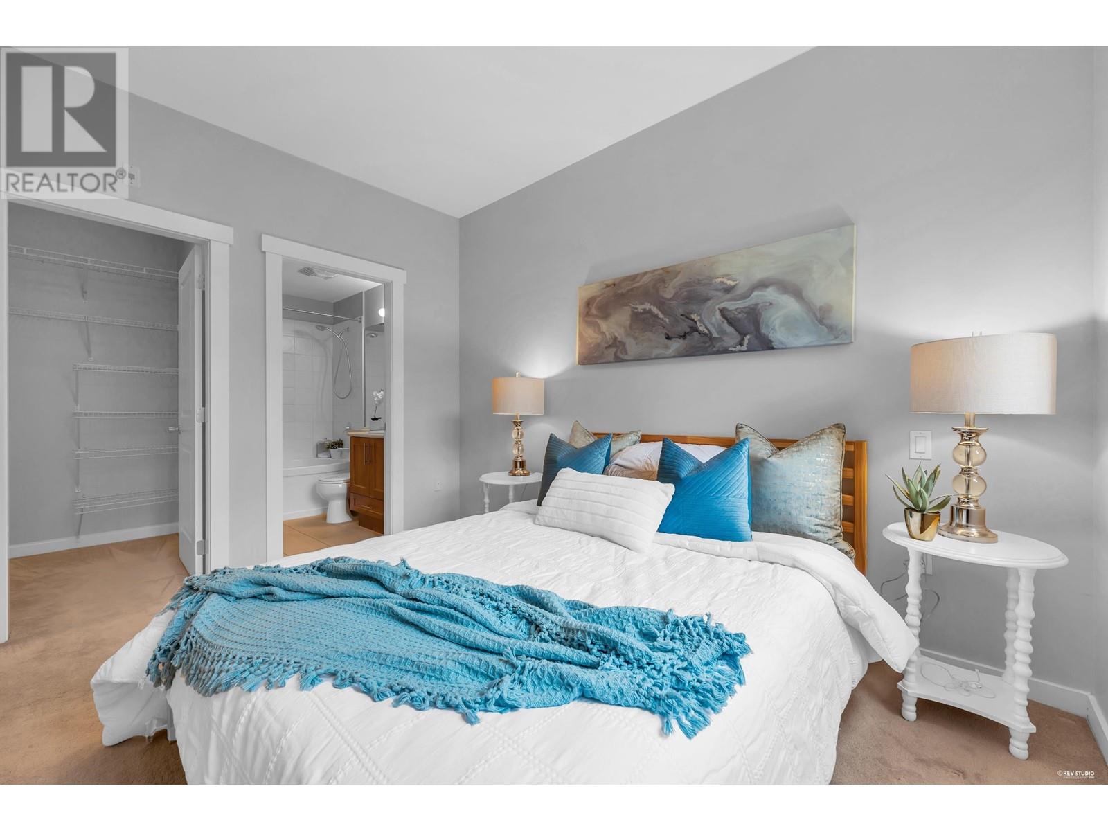 Listing Picture 15 of 34 : 311 4883 MACLURE MEWS, Vancouver / 溫哥華 - 魯藝地產 Yvonne Lu Group - MLS Medallion Club Member